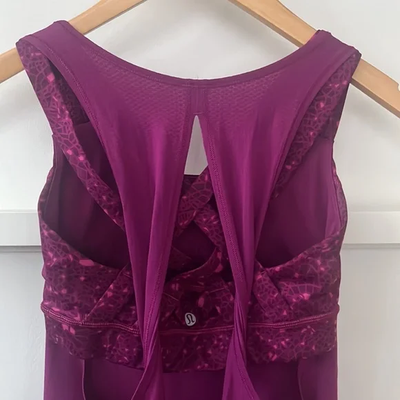 Lululemon Ready & Go Tank - Picture 6 of 7